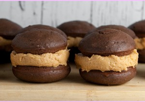 Chocolate-PB-Whoopie-Pies
