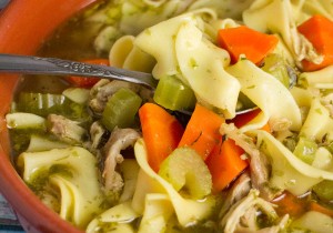 Homemade-Chicken-Noodle-Soup_4