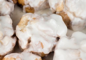 Easy-Cinnamon-Roll-Muffins